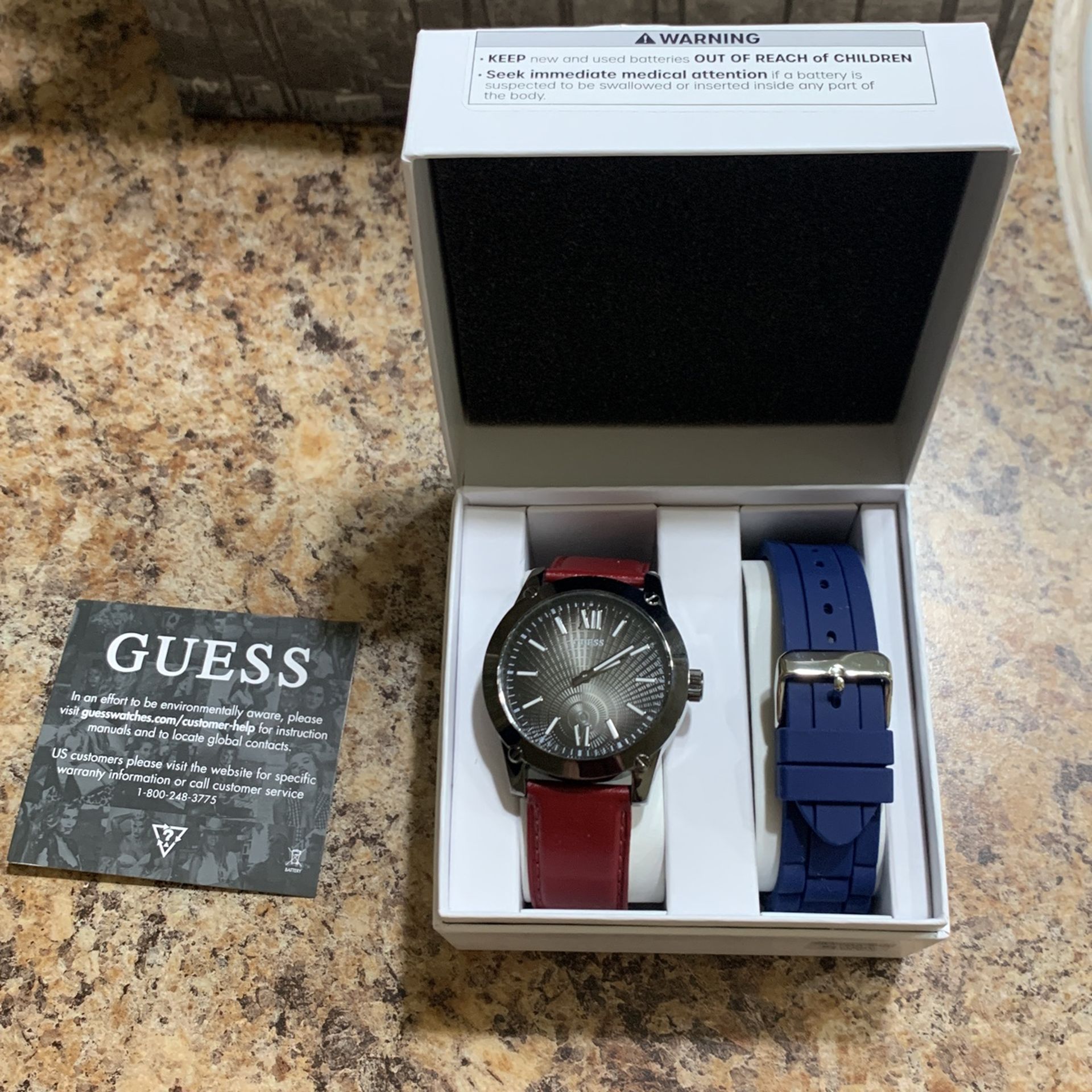 Guess Watch Men’s Leather Band