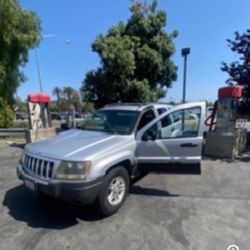 2004 Jeep Grand Cherokee V8