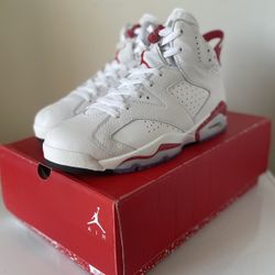 ✨New Jordan 6 Retro “ Red Oreo”