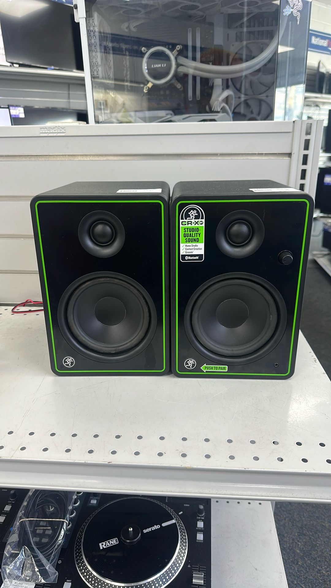 2 Pair Mackie Speakers
