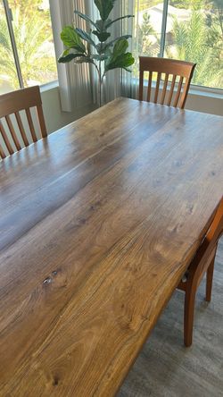 Free table solid  wood very nice