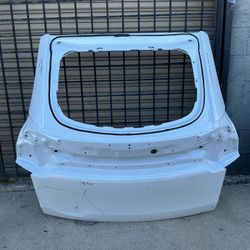 2025-2026 Tesla Model Y Rear Hatch Oem 