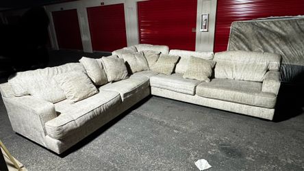 Sofa (ivory)