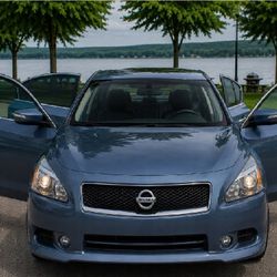Nissan Maxima - Great Condition