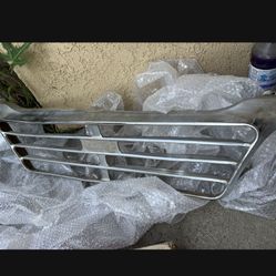 Dodge D100 Sweptline Grille 