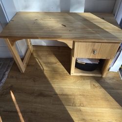 Child Wooden Desk/table Age 3-6