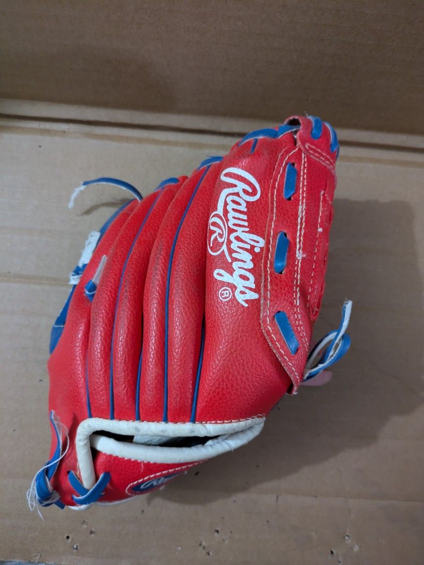 9 In Baseball Glove