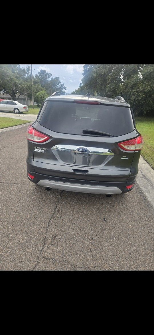 Ford Escape