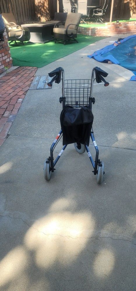 NOVA Traveler 3 Wheel Rollator Walker, All Terrain 8 Wheels, Includes Bag, Basket and Tray - Bl