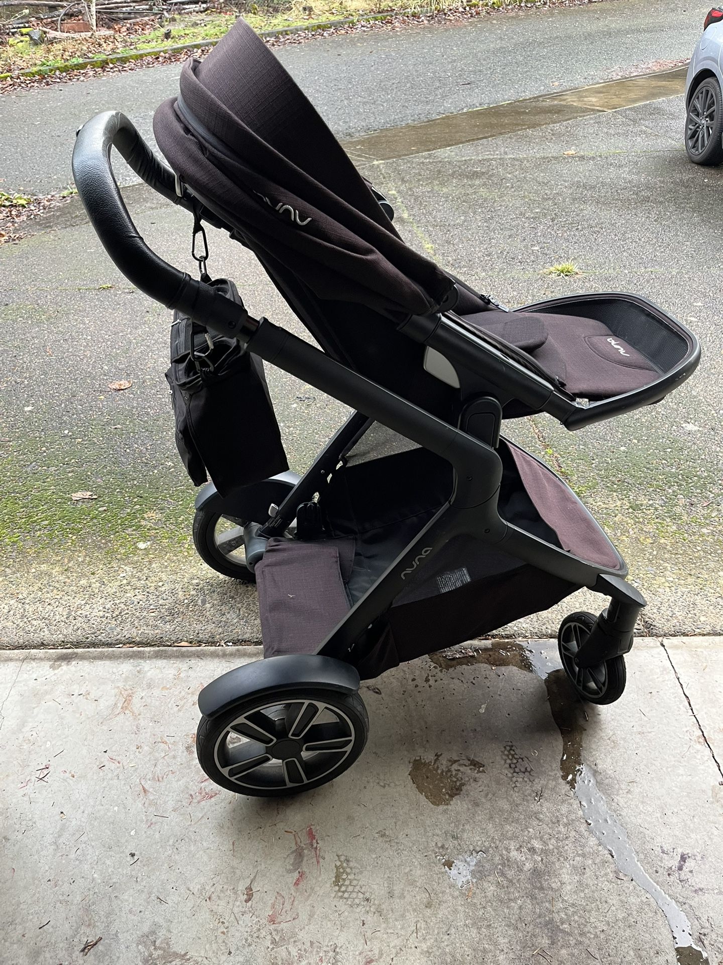 NUNA DEMI GROW STROLLER DOUBLE STROLLER