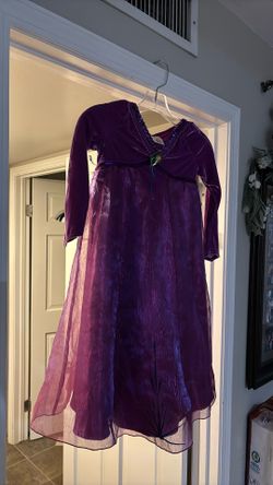 Rare Disney Frozen Elsa Purple Nightgown Sz. 5/6