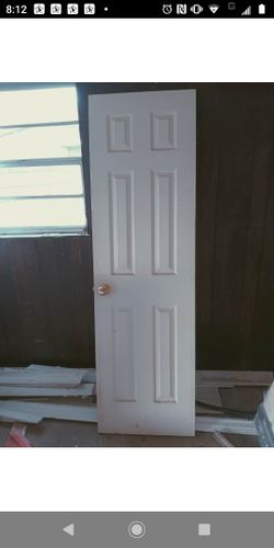 Beautiful Interior Bedroom And 2 ,(28) In And 2(32) In Just Like New 