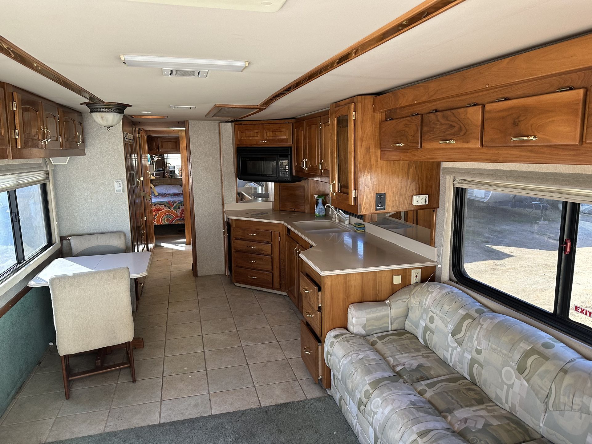 1998 Beaver Patriot 40 ft