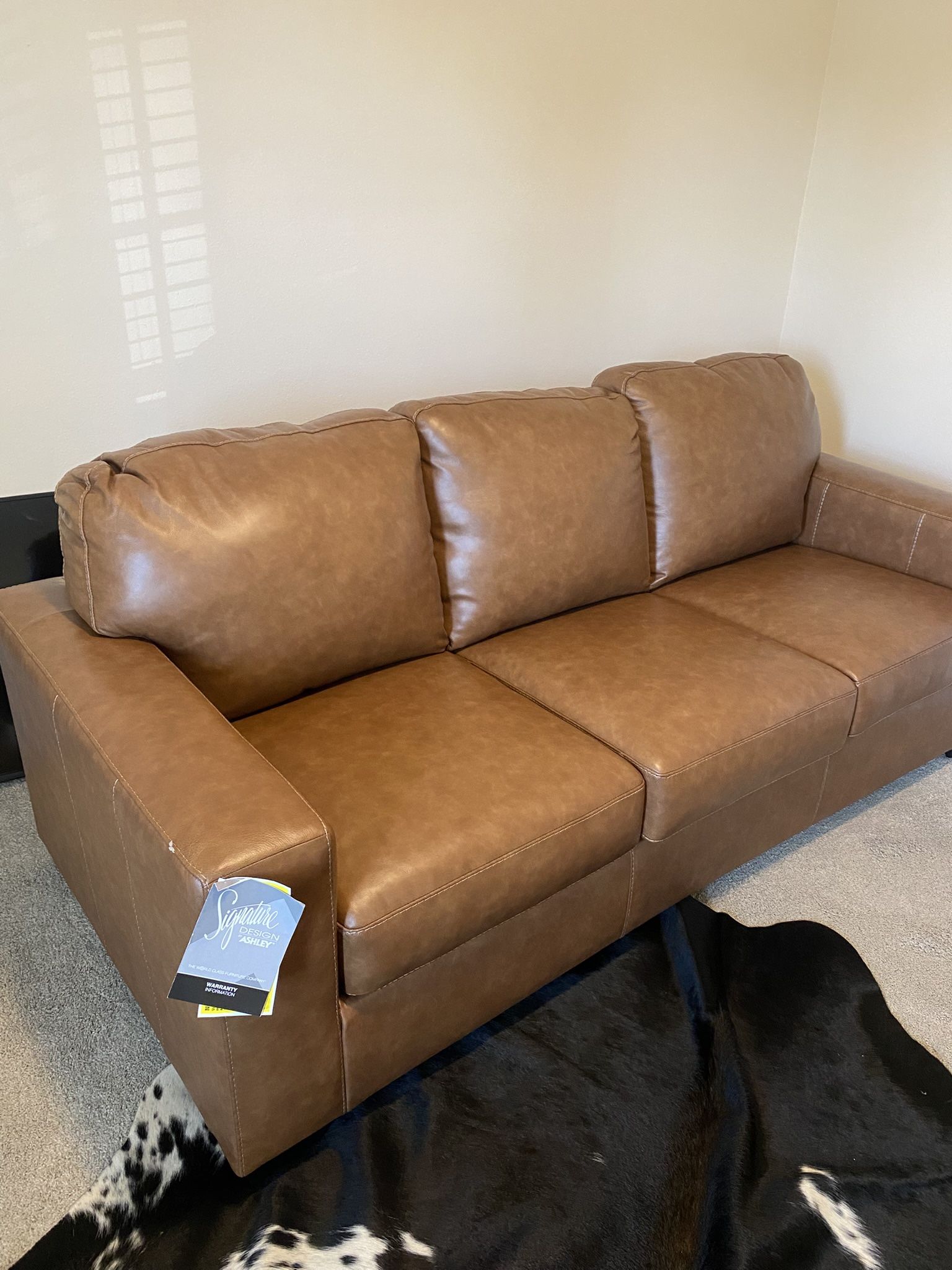 New Bolsena Queen Leather Sofa Sleeper