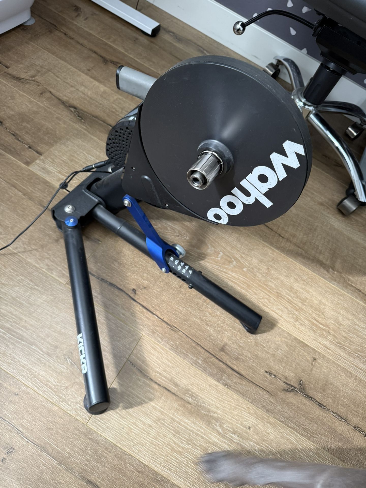 Wahoo Kickr and Wahoo Mat