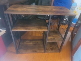 Vintage  ￼Furniture