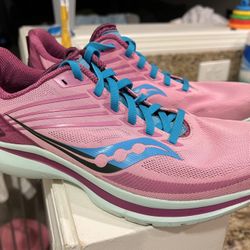 Women’s Saucony Kinvara 12 Size 9