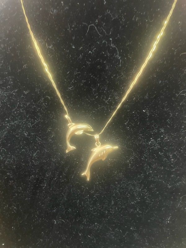 Vintage 14k Double Dolphin Charm Necklace