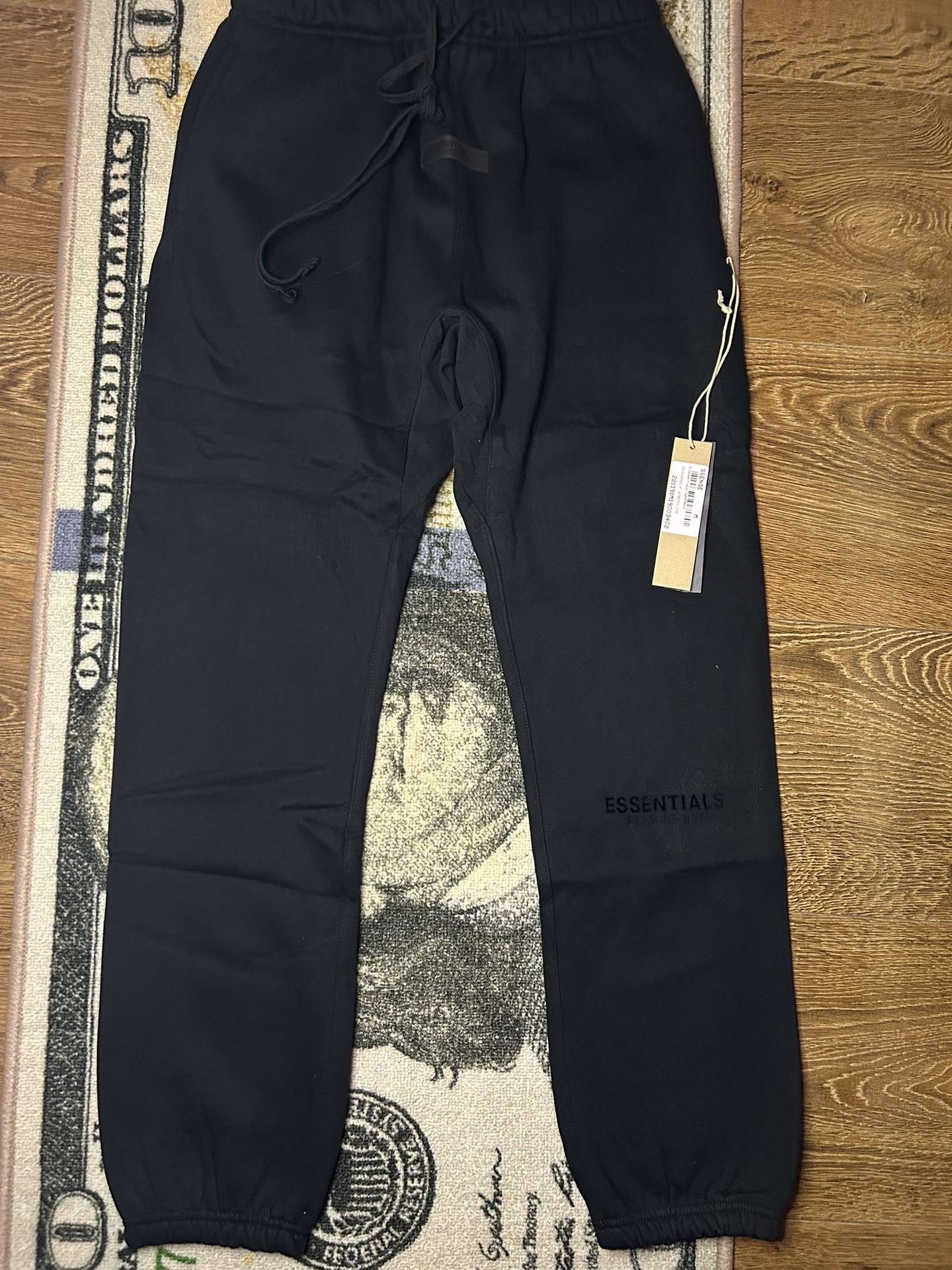 essentials joggers medium