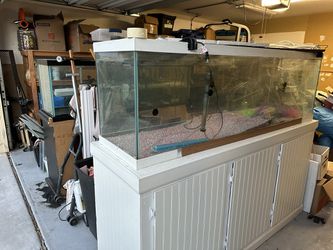 125 Gallon Fish Tank And Stand  Thumbnail