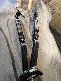 Adjustable Monitor Arms / Desk Monitor Mounts