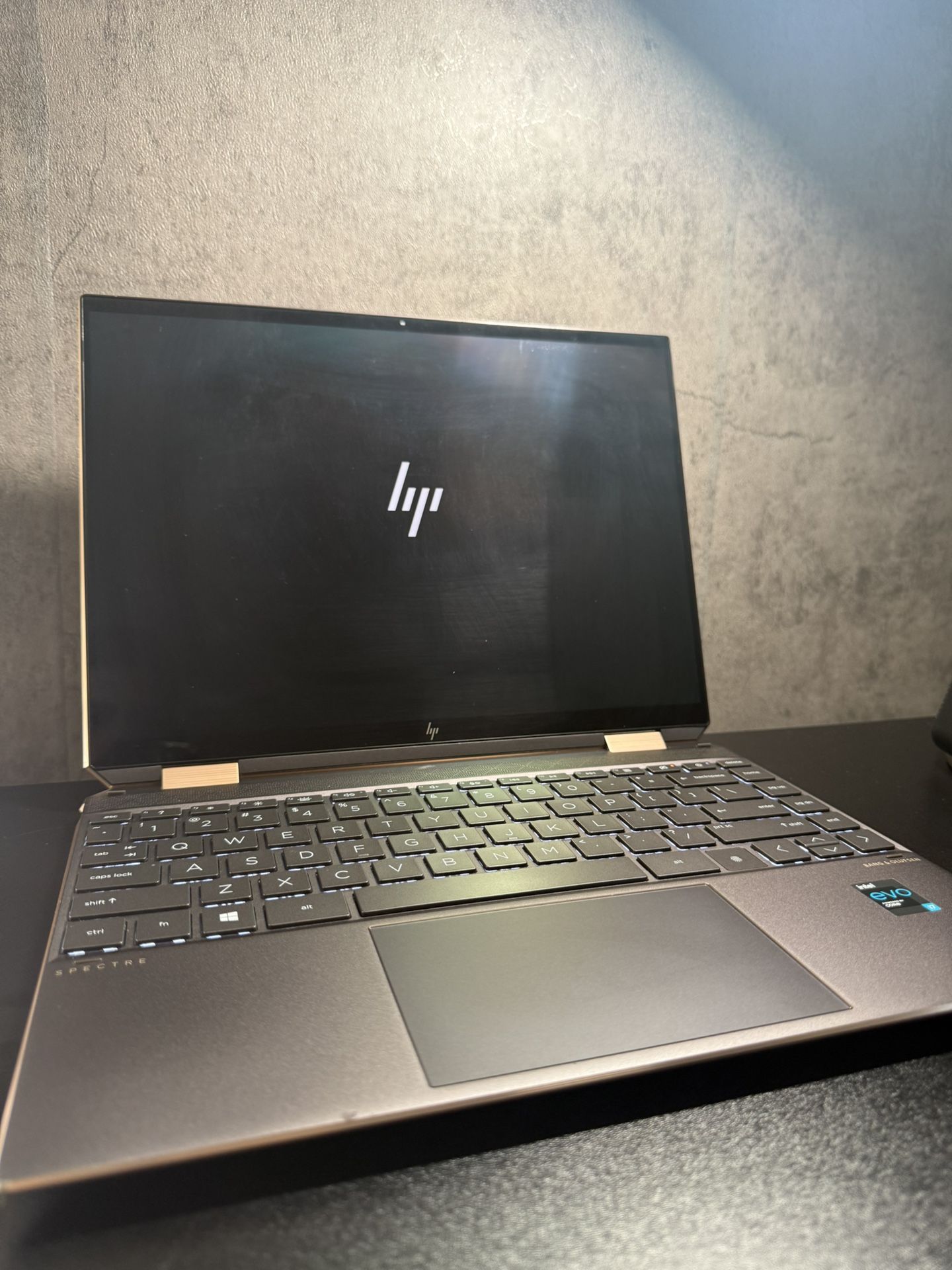 Hp Spectre x360 Convertible 14-ea1xxx