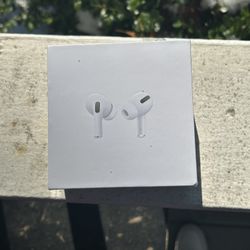 AirPods Pro 