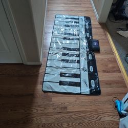 Gigantic Keyboard Playmat For Infants /Toddlers 