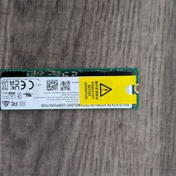 1TB PCIe 4 NVMe M.2 SSD