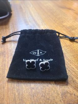 VCA Earings