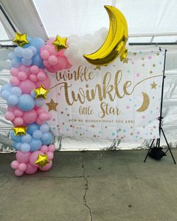 Balloon garlands