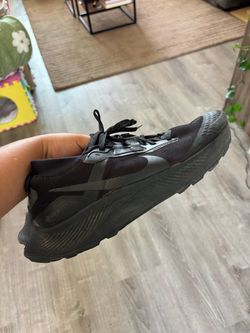 NIKE TRAIL GORE - TEX . Size 12.
