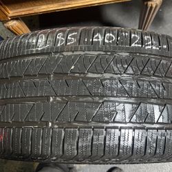 285/40/22 Continental Cross contact Lx Sport One Tire Available With 85% Of Life Left 