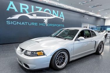 2004 Ford Mustang