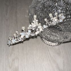  Pearls Royal Rhinestones Silver Princess Crown Tiara Birthday Hair Accessory