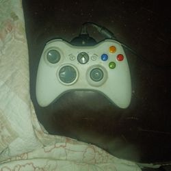 Xbox 360 Controller With Cord And Battery Pack 