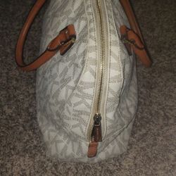 MK purse.
