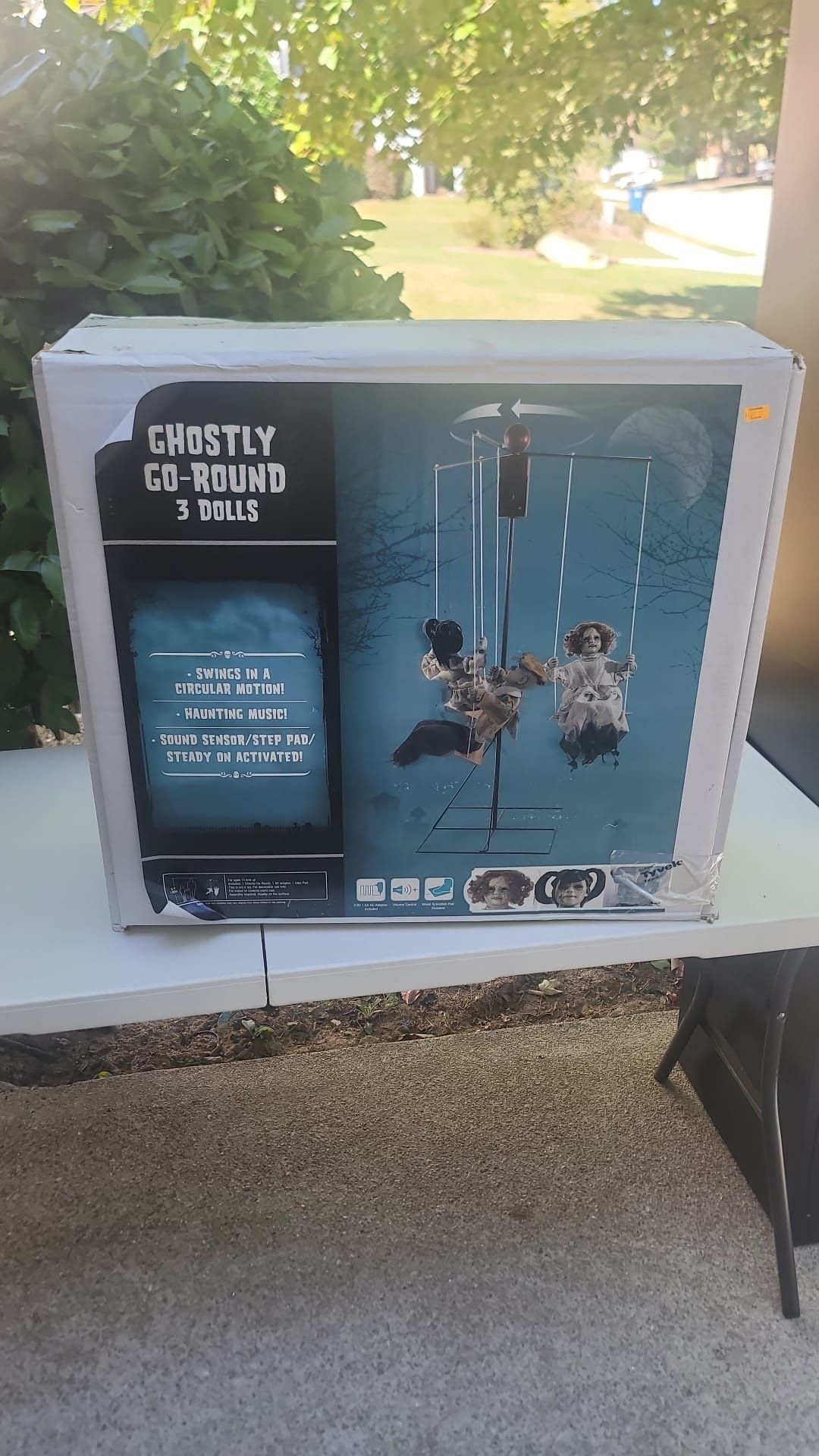 Ghostly Go - Round (3 Dolls)