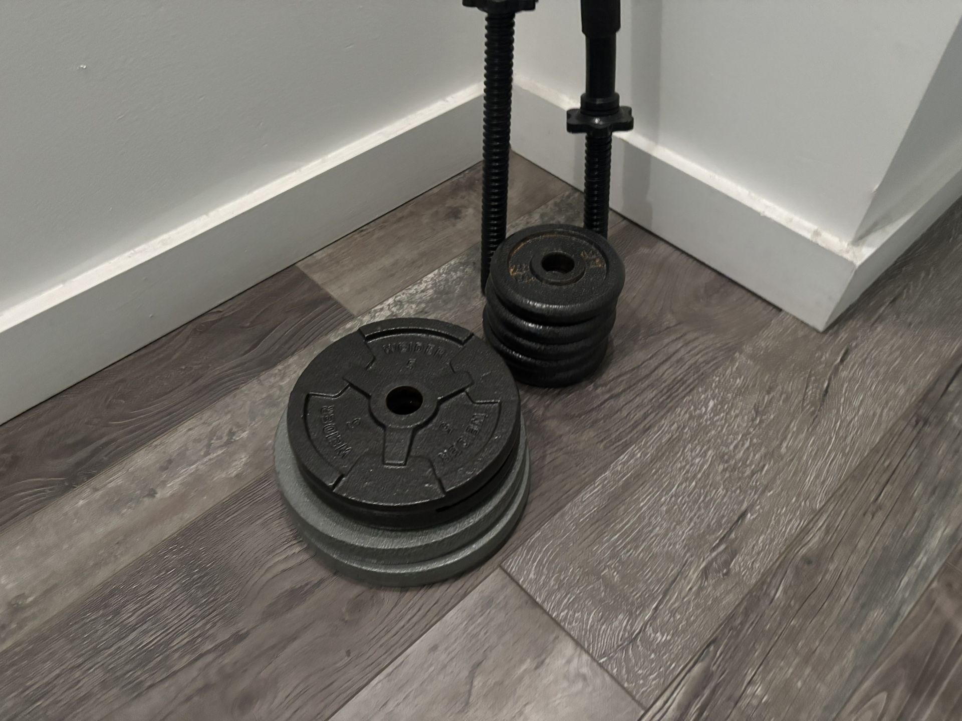 Bar Barbell and weight plates