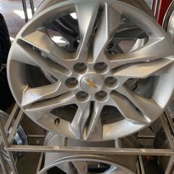 18” Oem Chevy Trailblazer wheels