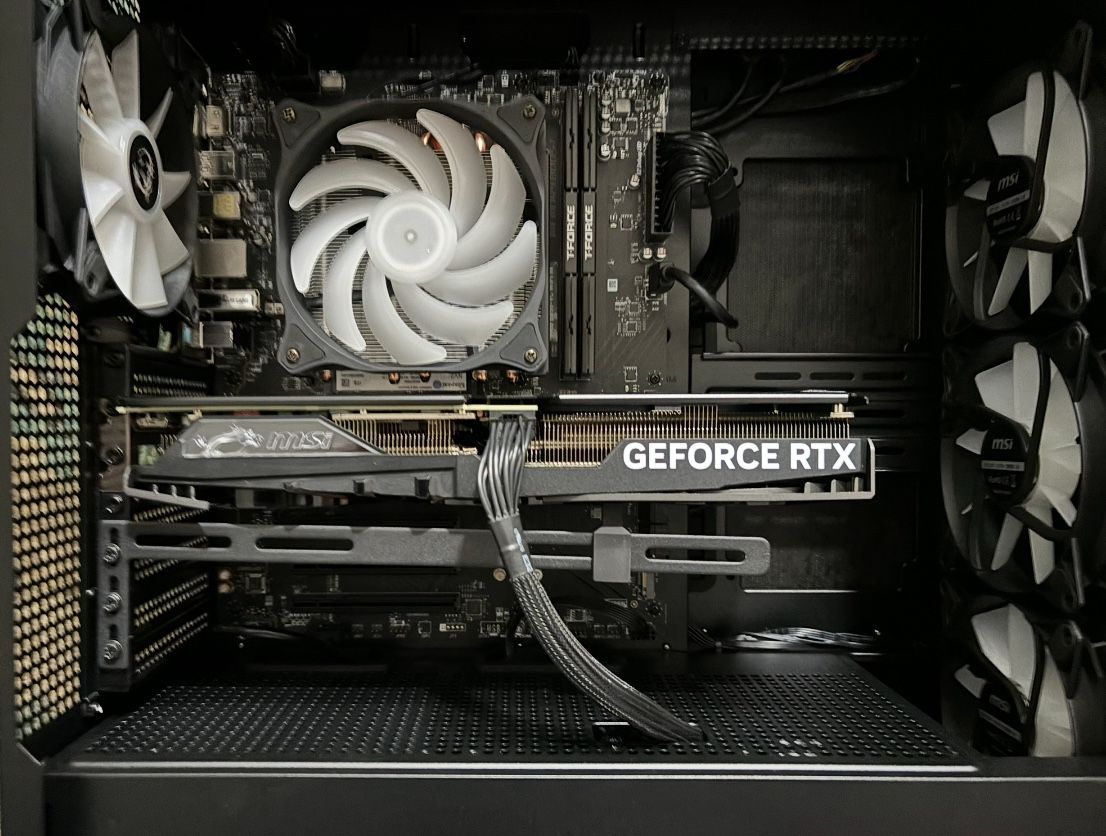 MSI NVIDIA 4070 SUPER 12GB