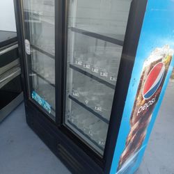 Cooler Commercial For Low Price Working Well 