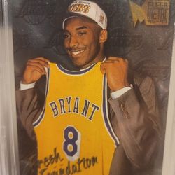 1996-97  METAL  #137 KOBE BRYANT FF BECKETT 8