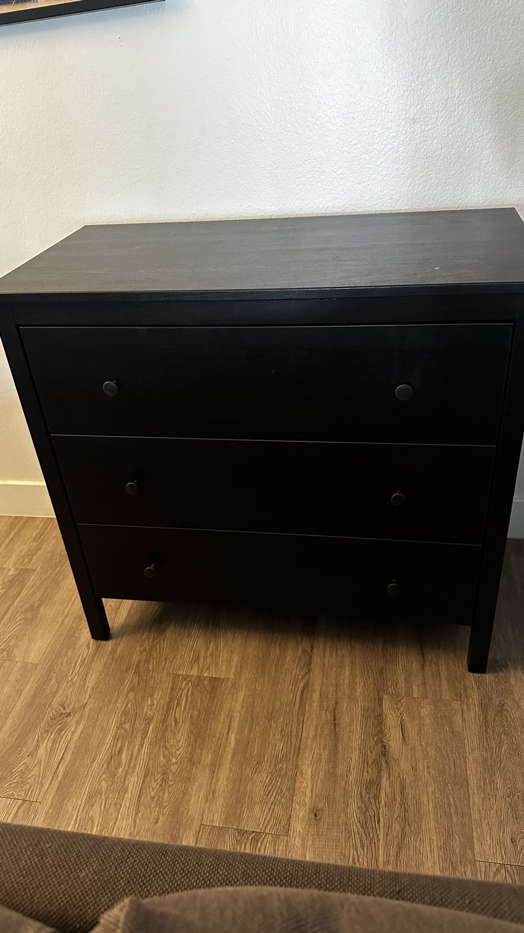 Dark brown Dresser