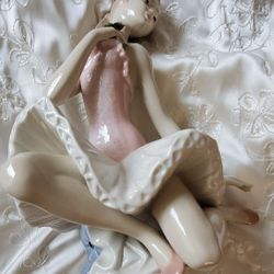 Tendra Ballerina Figurine From Valencia, Spain - Like Lladro - 10.5" X 8" 