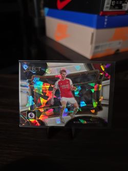2023 Panini Select Premier League /85 Field Level Martin Odegaard