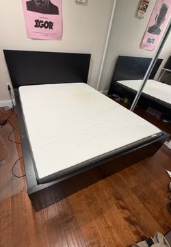 Free IKEA bed