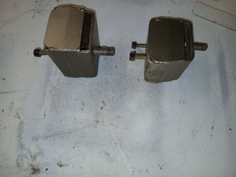 Set Of SOLID Engine Mounts To Install 5.0  Eng. In A Fox Body Mustang