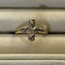 Cross Yellow Gold Ring Size 8