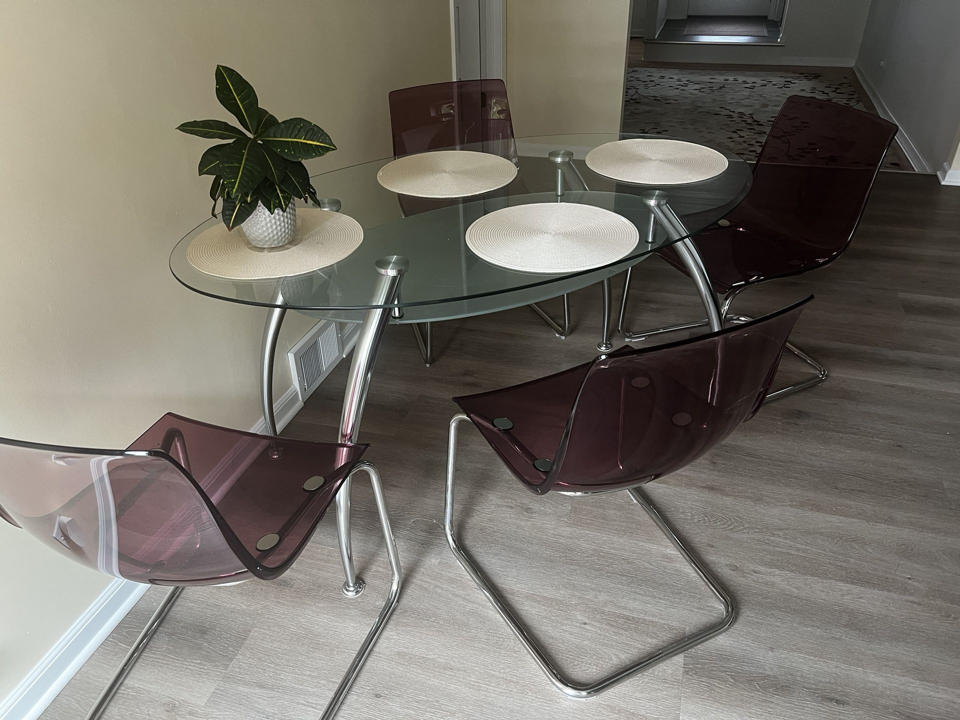 Kitchen Glass Table And Chairs